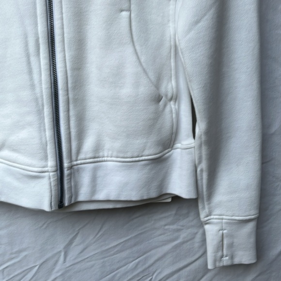 NWT White Lululemon Scuba Hoodie IV
Sz6 - Picture 3 of 11